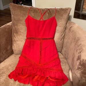 Selfie Leslie red dress